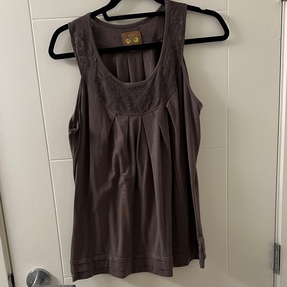 Forever 21 Chocolate Brown Embroidered Tank Top - Picture 1 of 6